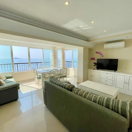 Appartement Miramar Seafront Levante R596 *