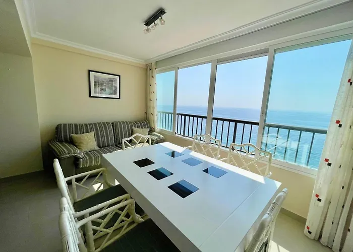 Miramar Seafront Levante R596